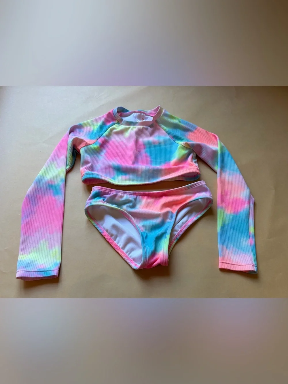 Cat & Jack Girls Size 6/7 Swimsuit Bundle Floral Cutout & Tie Dye Rash Guard